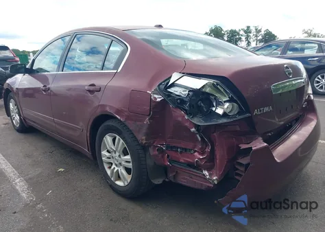 2010 Nissan Altima 2.5 S из США, поврежденный, VIN 1N4AL2AP3AN557370